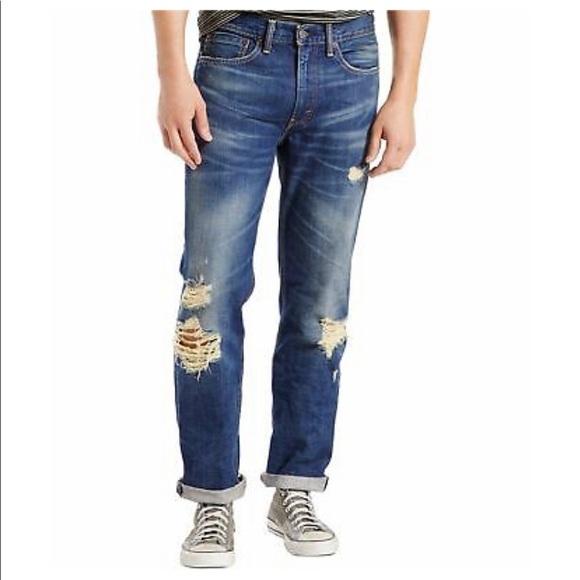 Levi’s Ripped Men’s Jeans